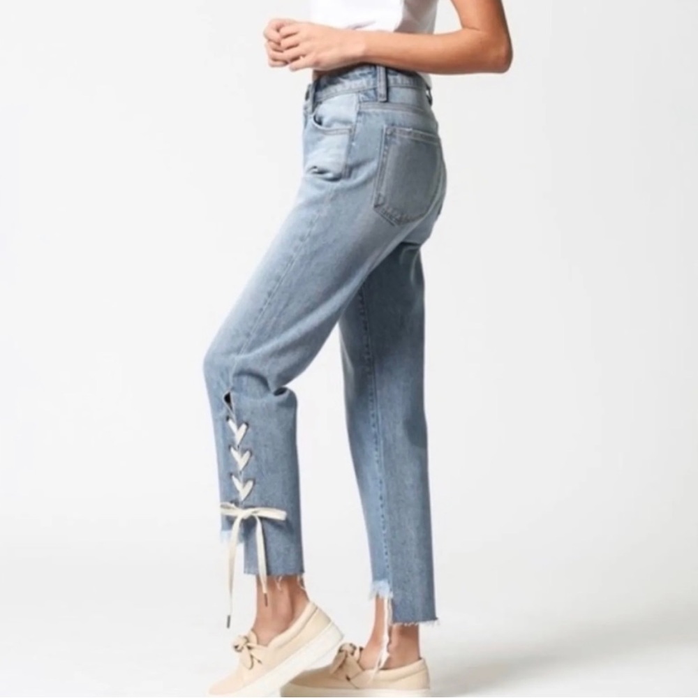 Hidden Tracey Lace Up High Rise Straight Leg Raw Hem Light Wash Boho Mom Jeans